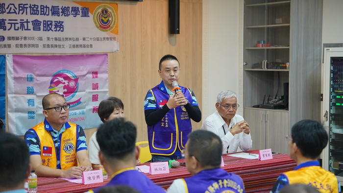 114.8.20屏東縣三地門-協助偏鄉學童交通費用捐贈儀式圖片